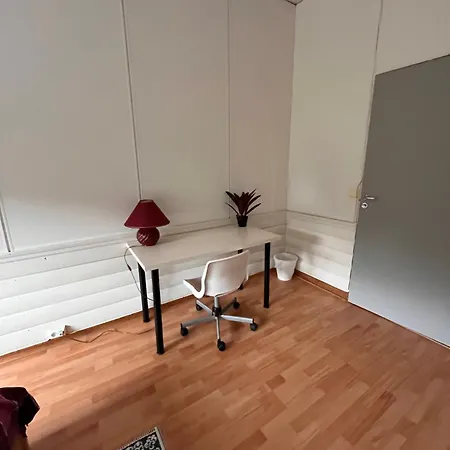 Vandrerhjem Lenas Rom *