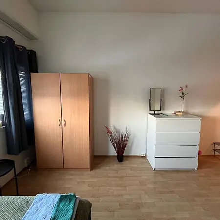 Lenas Rom * 埃尔沃吕姆